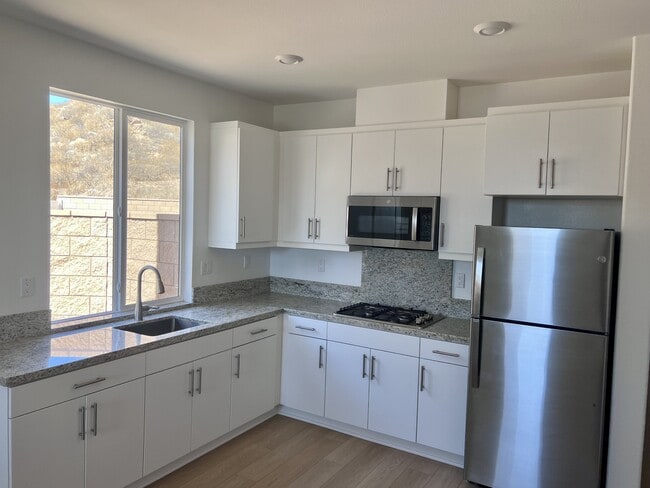 Building Photo - 30284 Truckee Cir
