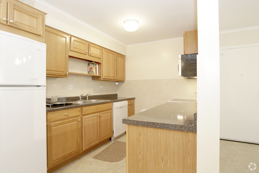 2 Bedroom - Kitchen - Param Apartments