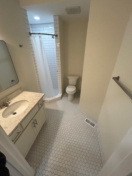 Building Photo - 3204 N Humboldt Blvd