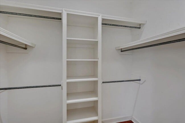 Building Photo - 108 Turnberry Cv