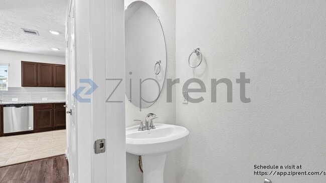 Building Photo - 12338 Seybold Cv Dr