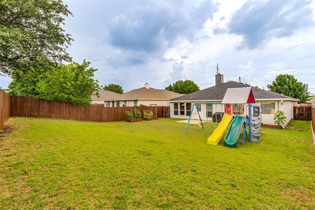 Building Photo - 2305 Glenhaven Dr