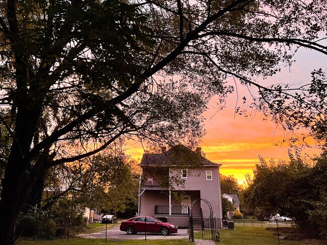 Building Photo - 1011 Forest Park Blvd NW