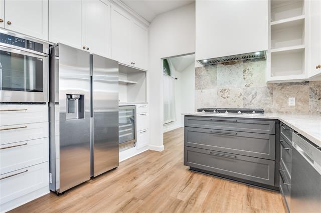 Building Photo - 3610 Granbury Dr