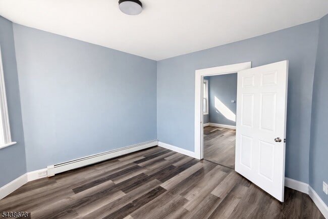 Building Photo - 204 DeMott Ave