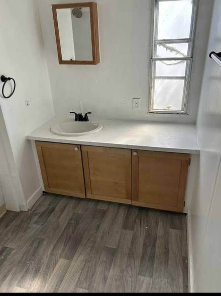 Building Photo - 15770 E Colfax Ave