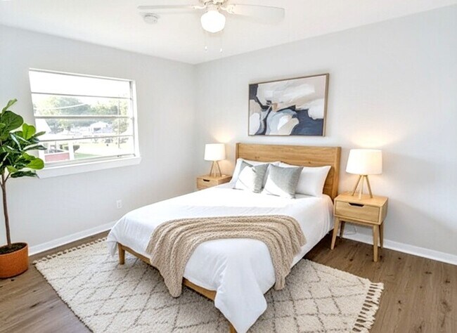 Building Photo - 2032 Stouts Rd