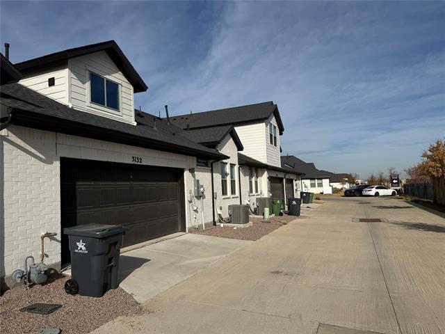 Building Photo - 3132 Water Maple Trl