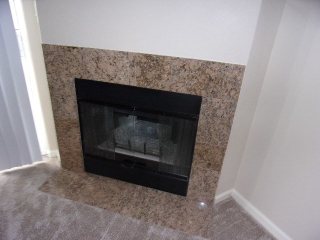 Building Photo - Canyon Ranch Condo in Gated Community.