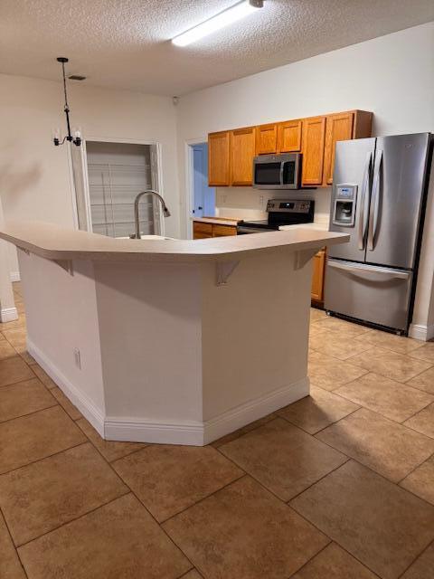 Building Photo - 237 SW Grove Ave