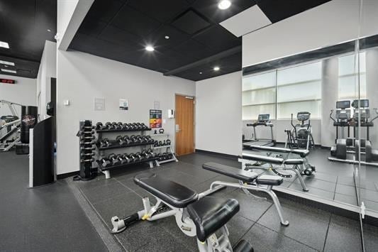 Building Photo - 20 Newport Pkwy