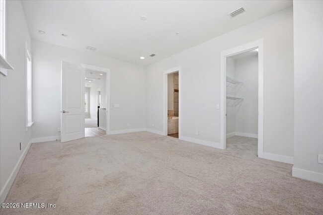Building Photo - 2310 Beach Blvd