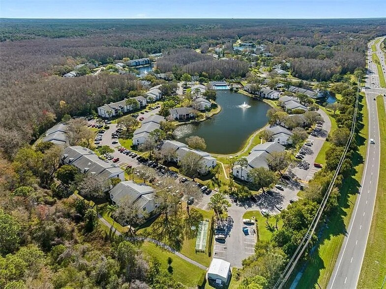 Building Photo - 1258 Pine Ridge Cir W
