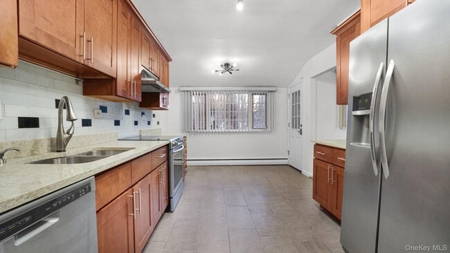 Building Photo - 22 Marshall Ln