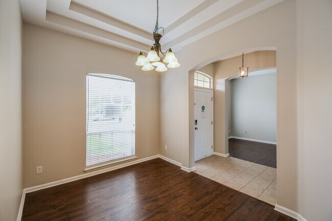Building Photo - 2301 Bluegill Ct