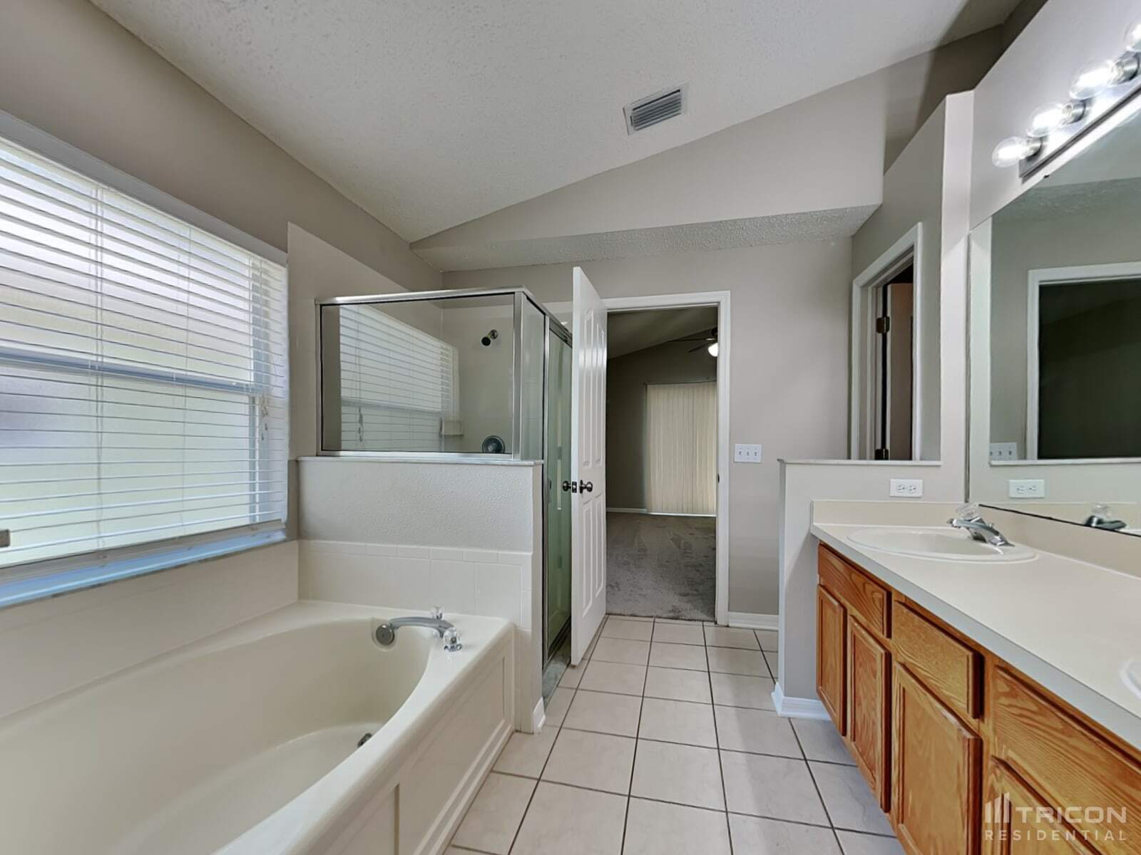 Building Photo - 13461 Staghorn Rd