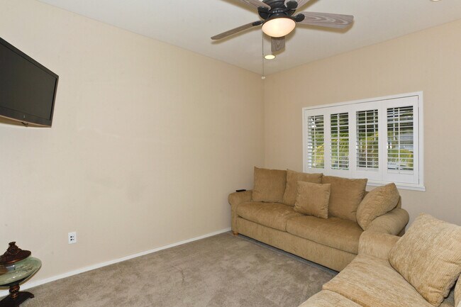 Building Photo - Ko Olina Resort Living - Unfurnished Cocon...