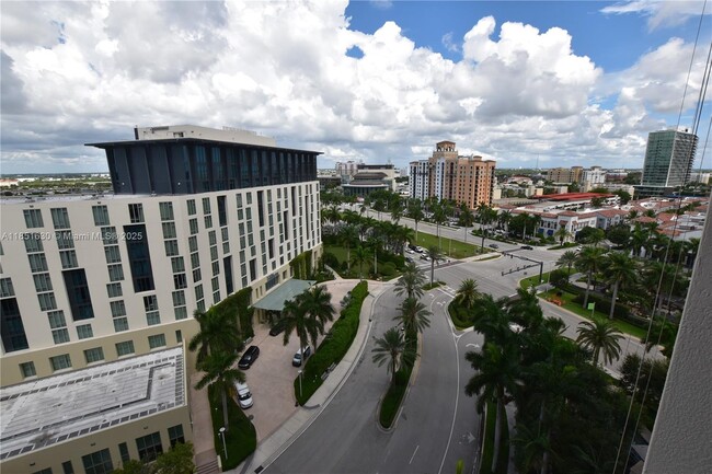 Building Photo - 550 Okeechobee Blvd