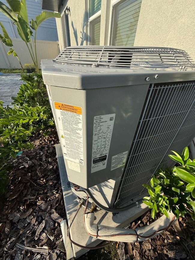 Building Photo - 3919 Radiant Mountain Dr