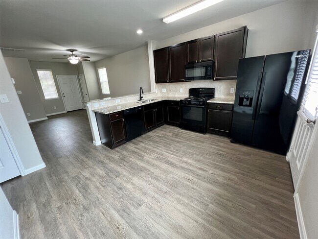 Building Photo - 3219 Atascocita Vale Dr