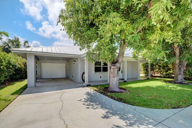 Building Photo - 1425 N Federal Hwy