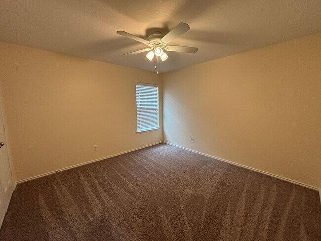 Building Photo - Spacious and Beautifully Maintained Arlington Home in Harris Ridge