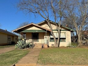 Building Photo - 1604 Britain St