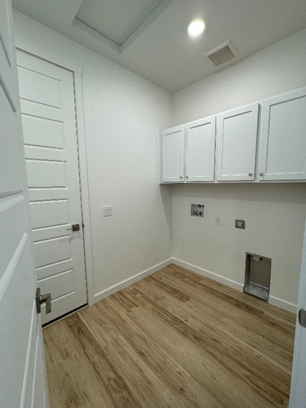 Building Photo - 226 Kinross Ct