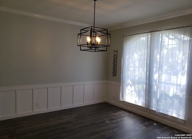 Building Photo - 4111 Antlers Lodge Rd