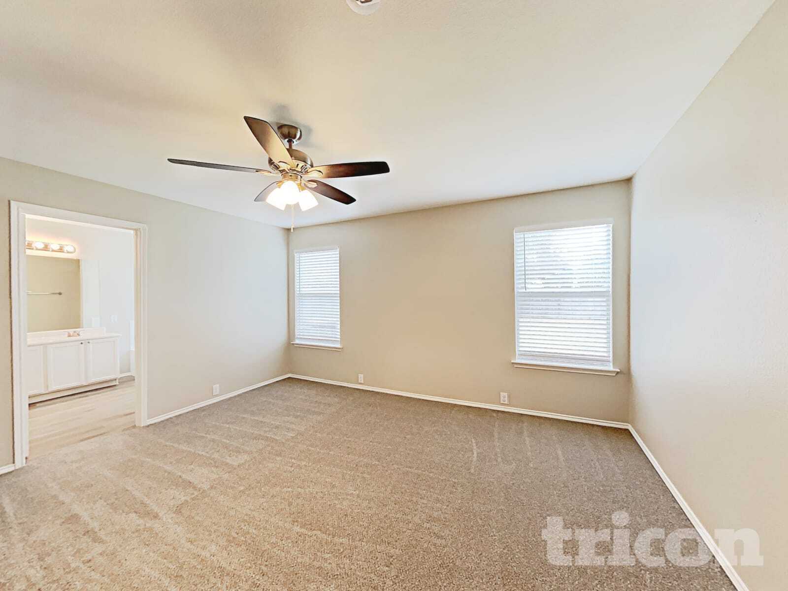 Building Photo - 4704 Provence Dr