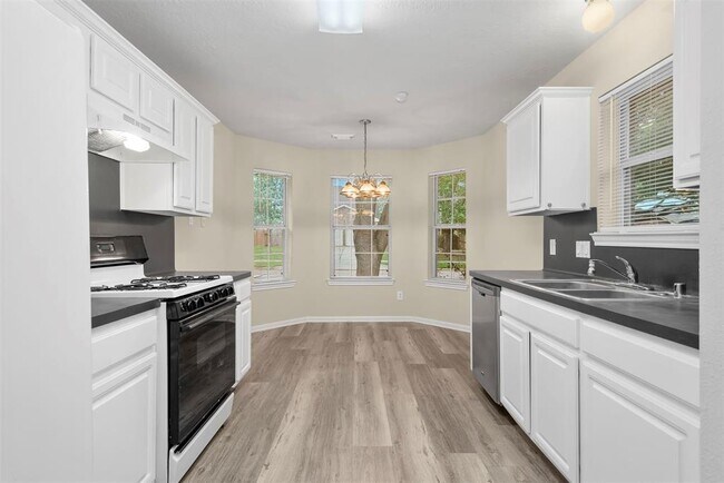 Building Photo - 2622 Autumn Springs Ln