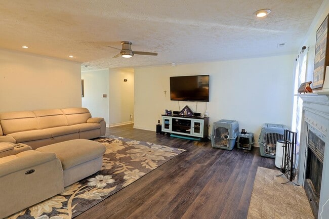 Building Photo - 4211 Callery Knoll Ct