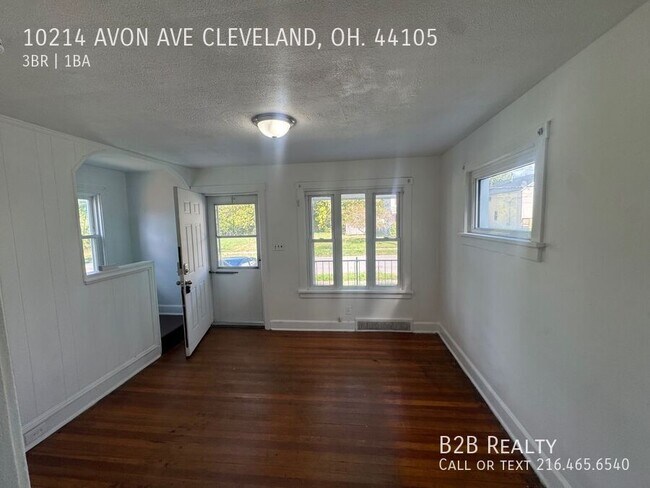 Building Photo - 10214 Avon Ave