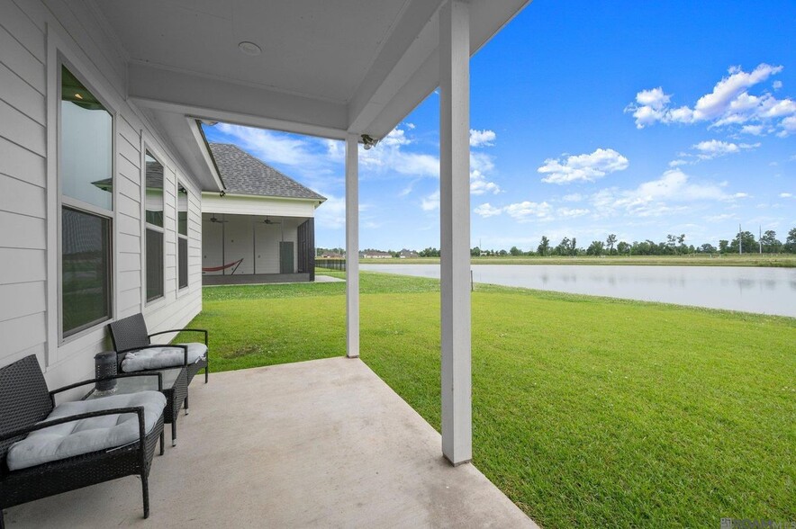 Building Photo - 5207 White River Rd