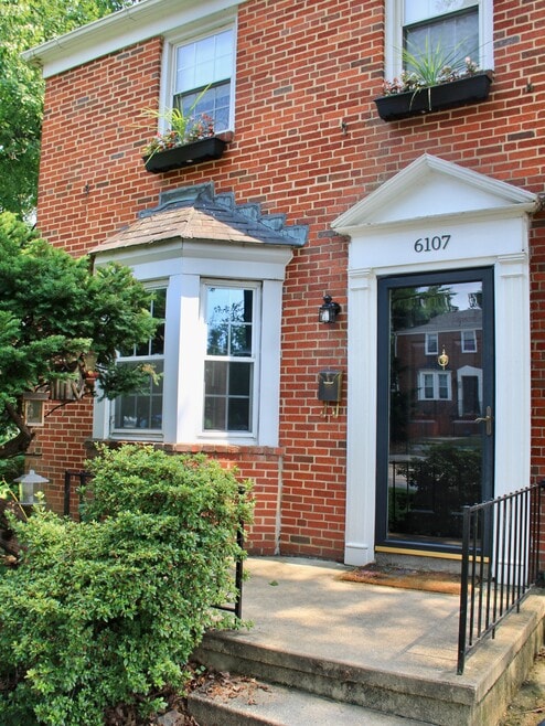 Building Photo - 6107 Maylane Dr