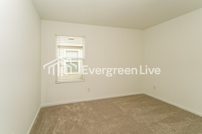 Building Photo - 10821 Bird Of Paradise Ln