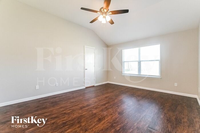 Building Photo - 4027 Cary Creek Dr