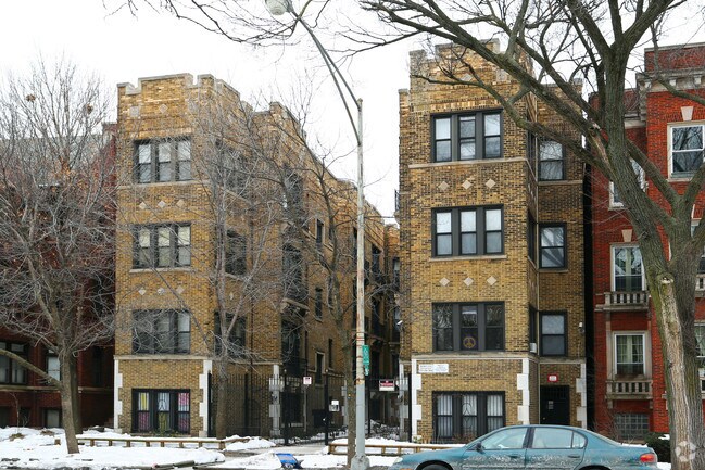 Building Photo - 7725-7729 North Sheridan Road