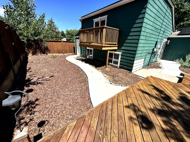 Building Photo - Summer Valley 3 Bed 2 Full Bath Home. 1 Car Garage. Large Deck. Move In Ready.