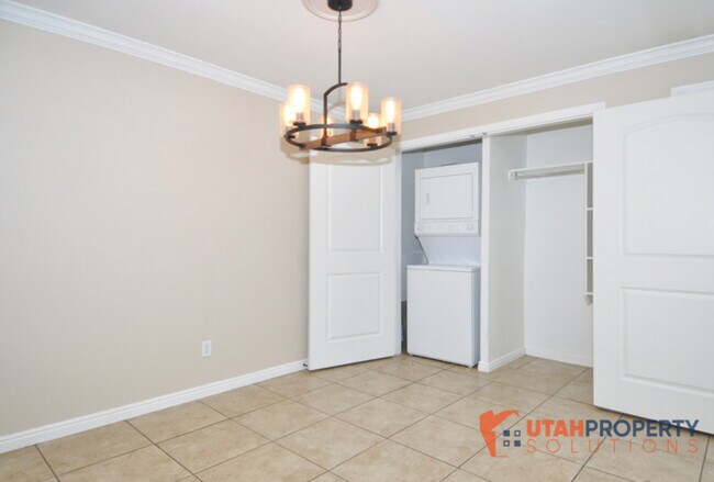 Building Photo - 5740 S 900 E