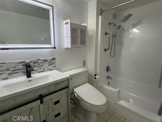 Building Photo - 24055 Paseo Del Lago