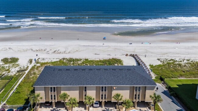 Building Photo - 2010 Ocean Front S