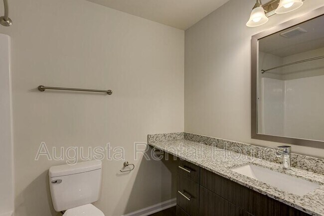 Building Photo - 2509 Otter Run