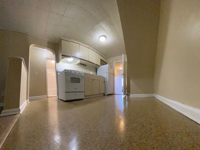 Primary Photo - 1517 Givan Ave
