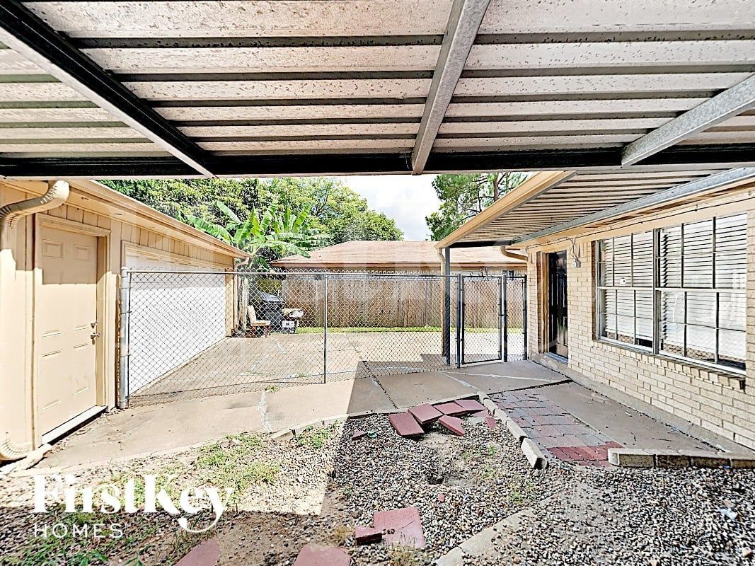 Building Photo - 6610 Rowell Ct