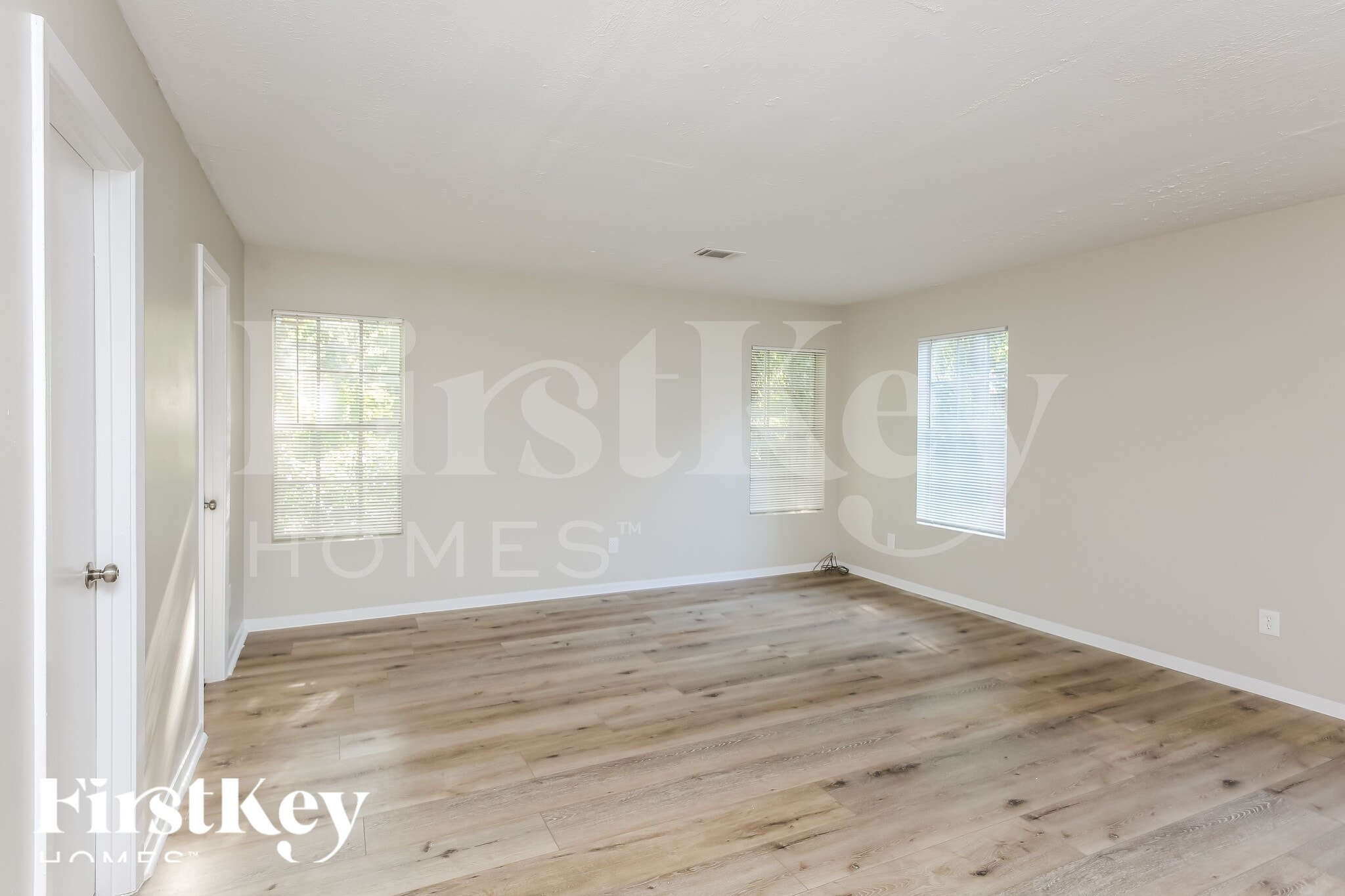 Building Photo - 1539 Esquire Pl NW