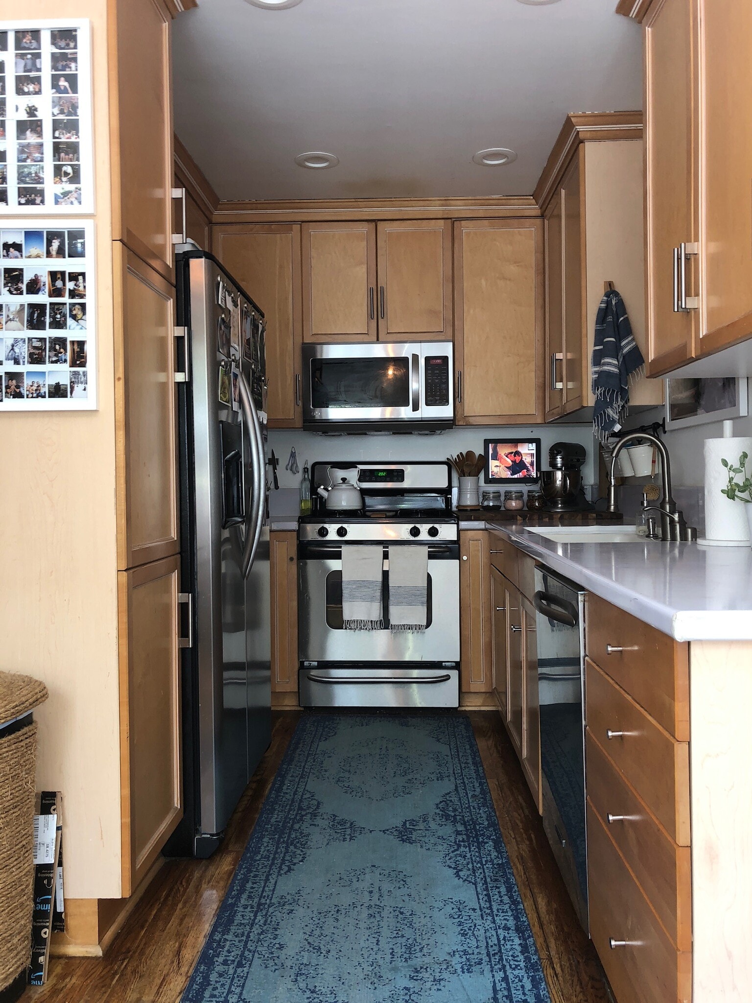 kitchen - 622 Venezia Ave