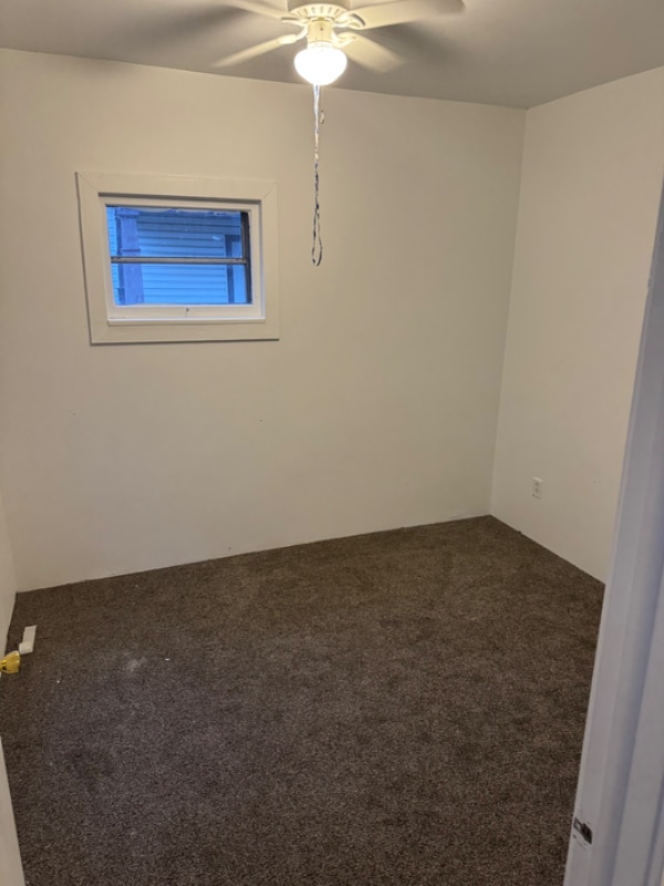 Building Photo - 252 W 3rd St