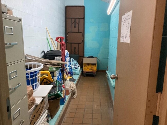 Building Photo - 11001 Fondren Rd