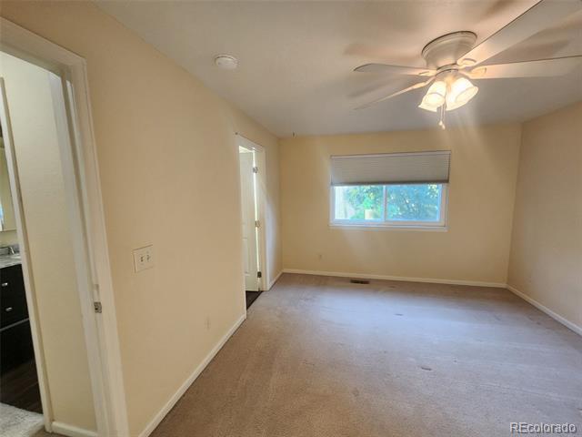 Building Photo - 9225 Clermont Dr
